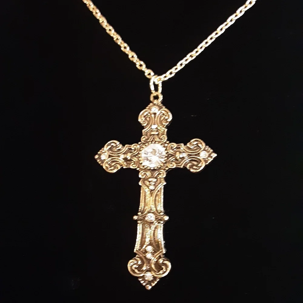 Handmade Cross Pendant Necklace Gold - Picture 3 of 4